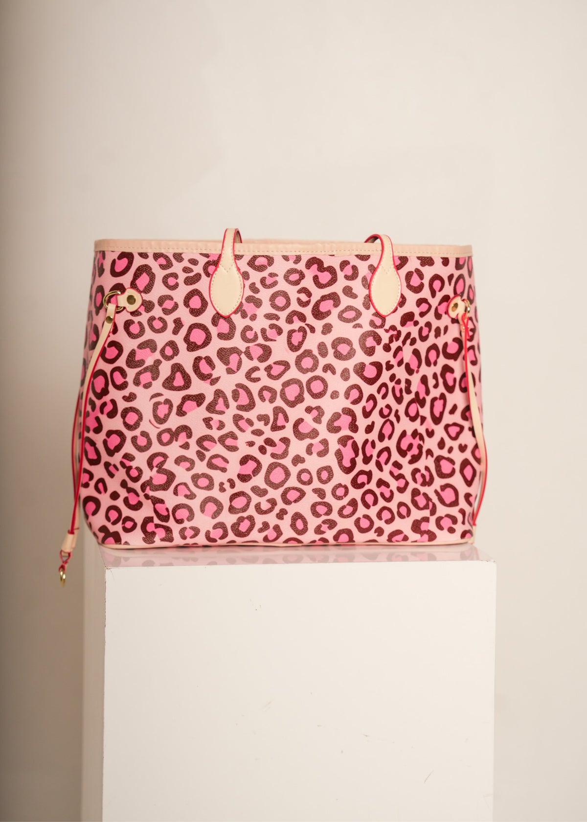 Cheetah Tote Bag